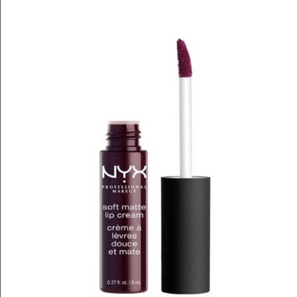 ❌SOLD❌NYX Soft Matte Deep Lip Cream Transylvania